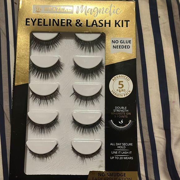 Magnetic Eyelash kit 5pairs - Picture 1 of 3